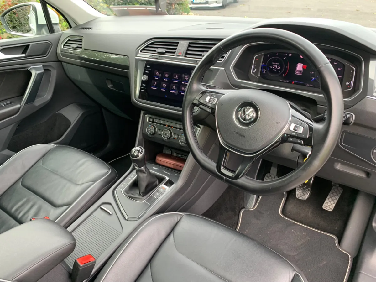 Volkswagen Tiguan 2019 Highline 4 motion - Image 4