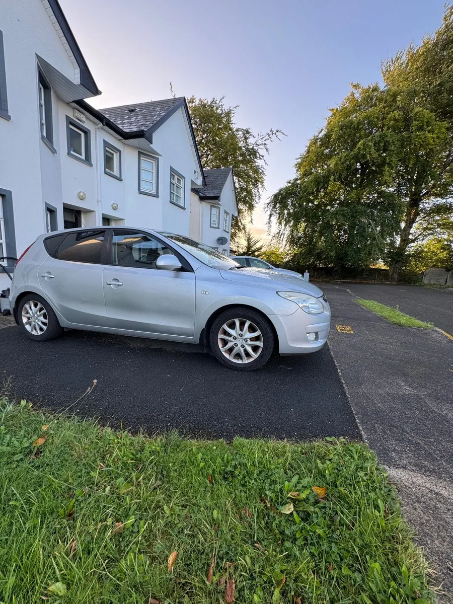 Hyundai i30 2009 - Image 4