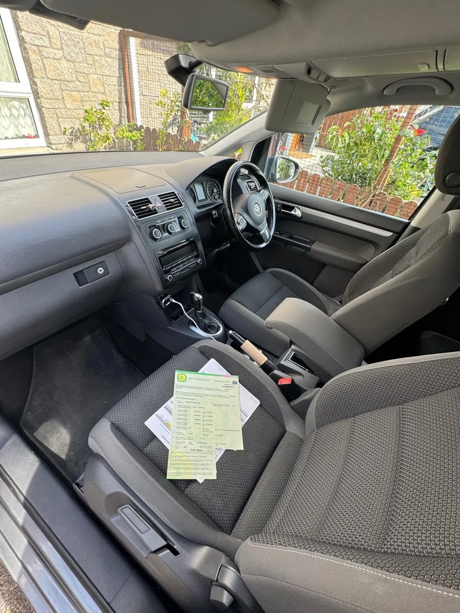 Volkswagen Touran 2013 - Image 3