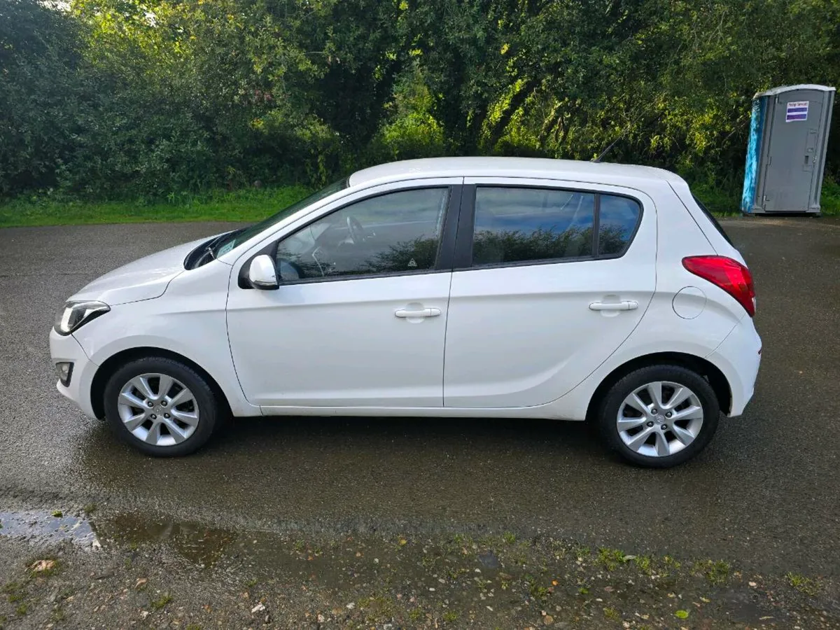 Hyundai i20 NCT 11/26 - Image 3