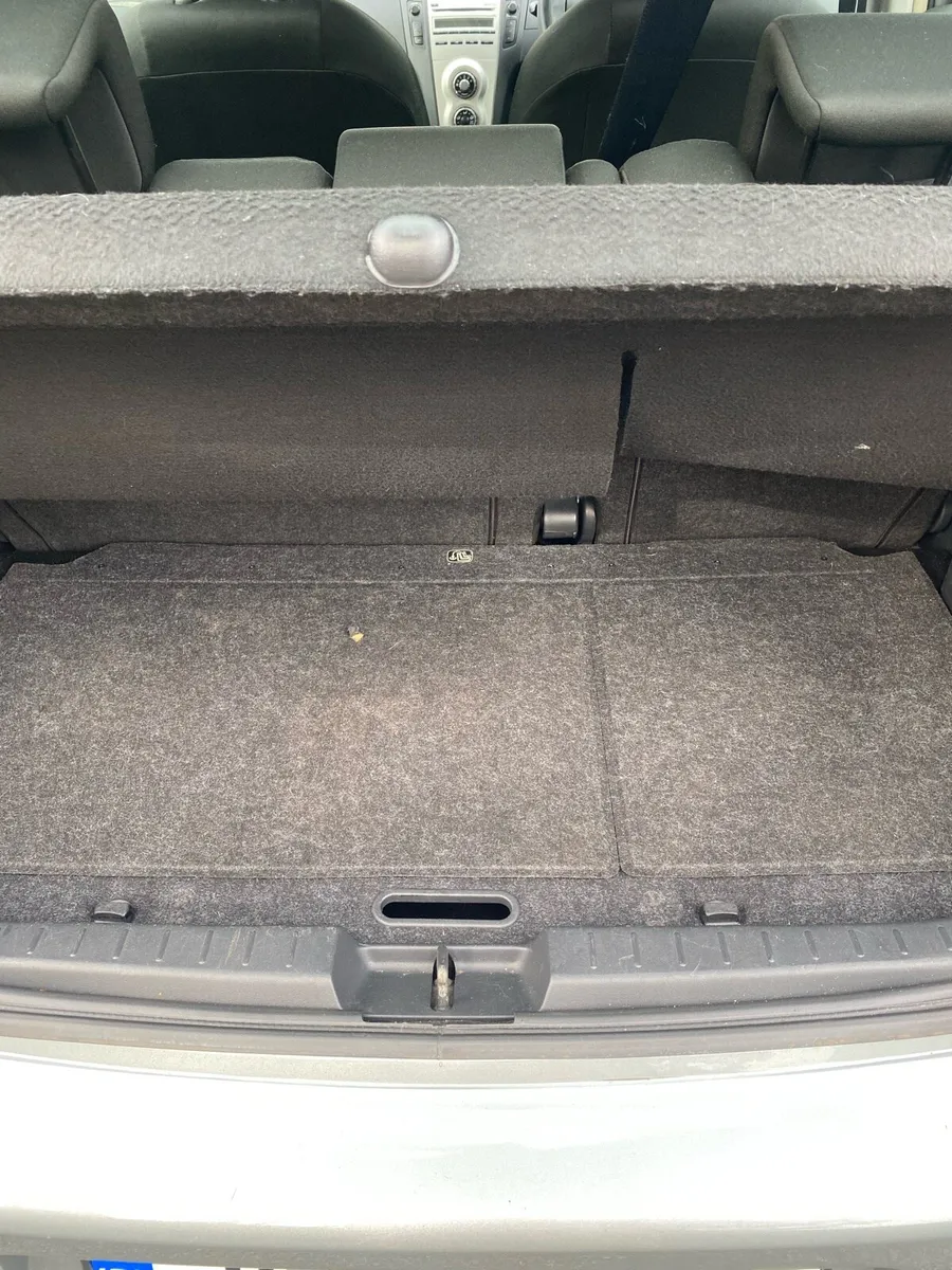 Toyota Yaris - Image 4