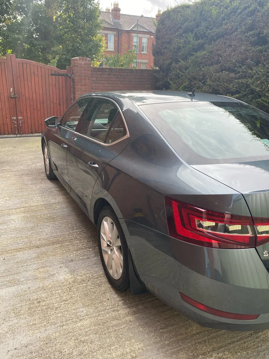 Skoda superb tdi 2.0 150bhp - Image 4