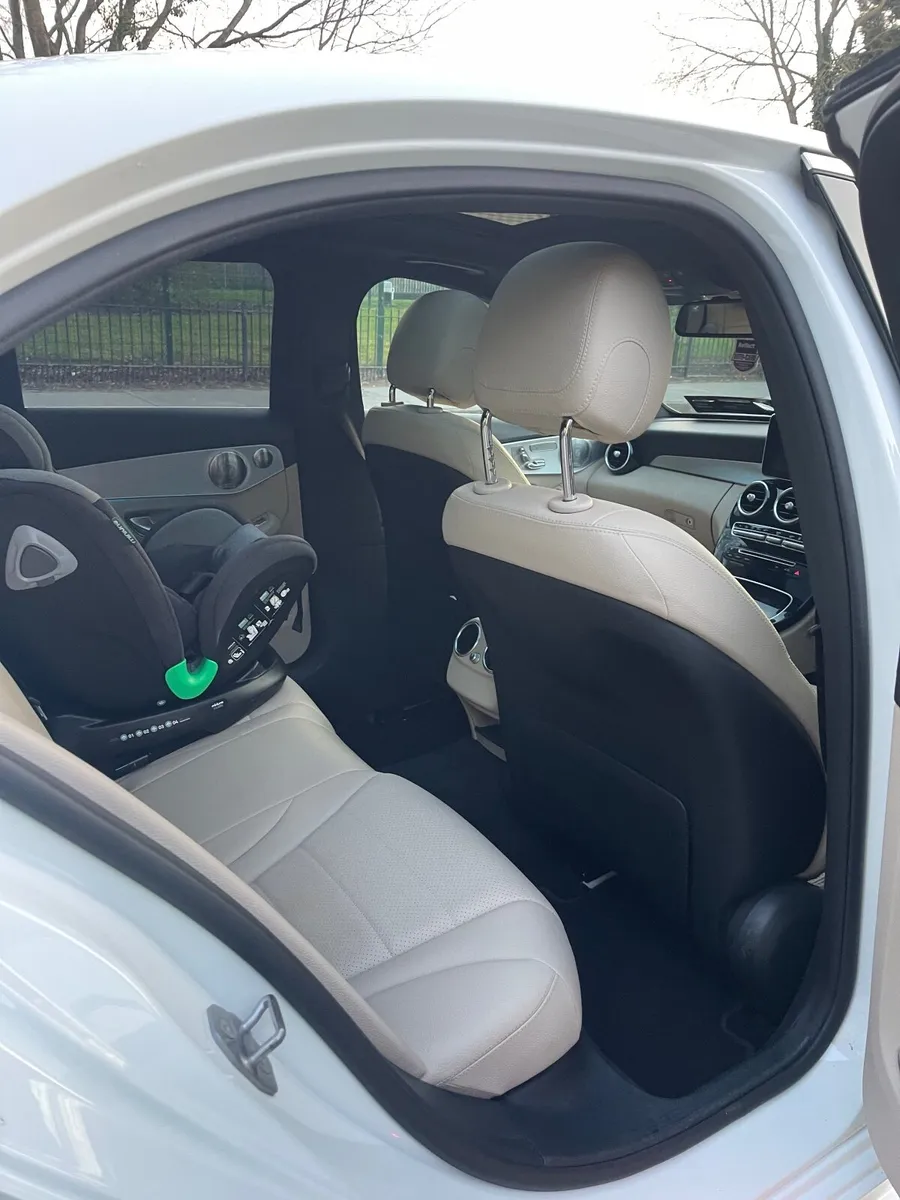 Mercedes-Benz C-Class 2016 - Image 4
