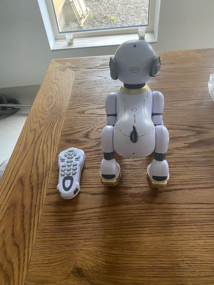 Robot Dog - Image 3