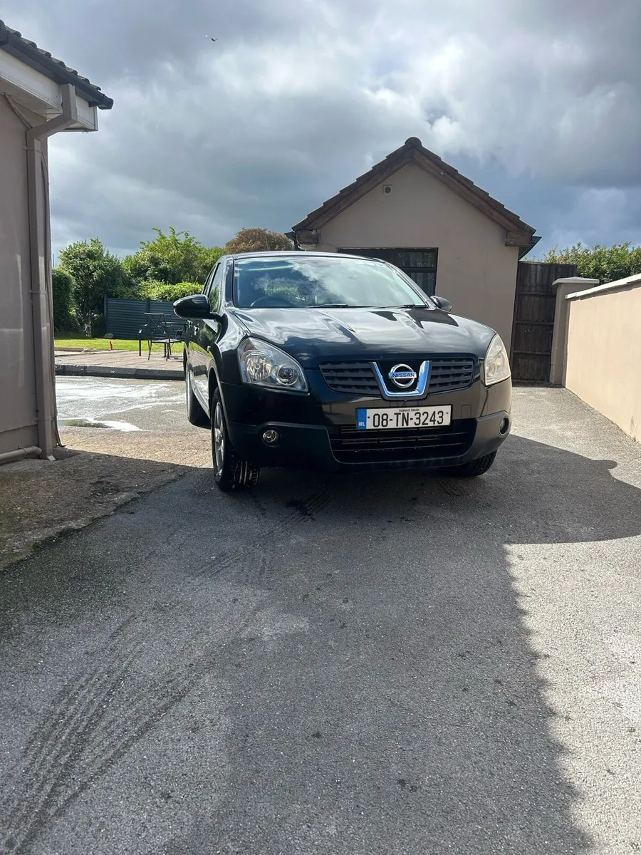 Car - Image 1