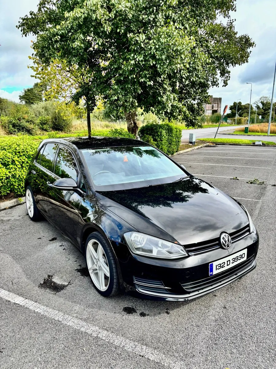 Volkswagen Golf 2013 - Image 1