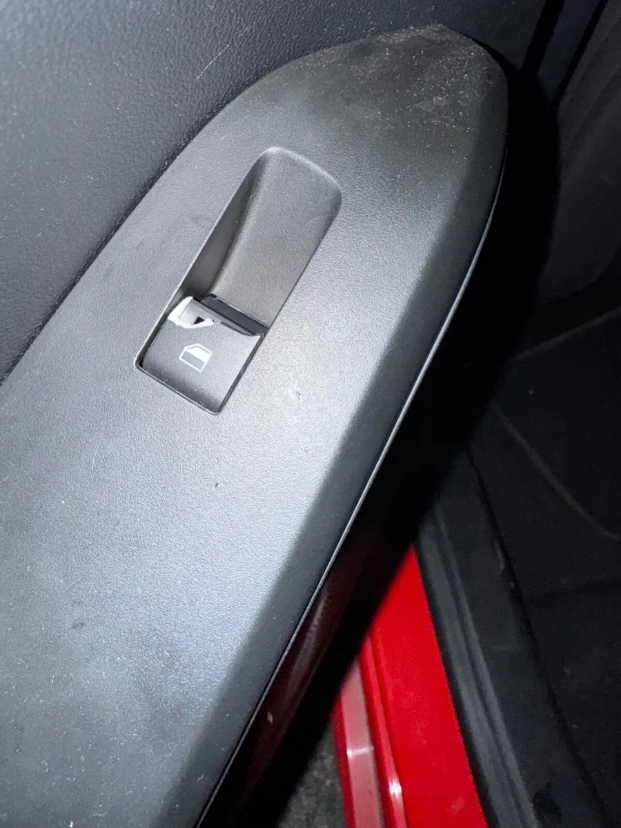 Ford Focus 2019 - Image 3