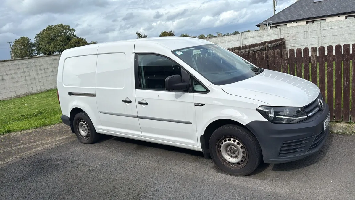 VOLKSWAGEN Caddy Maxi 2.0 Litre TDI 2019 - Image 2