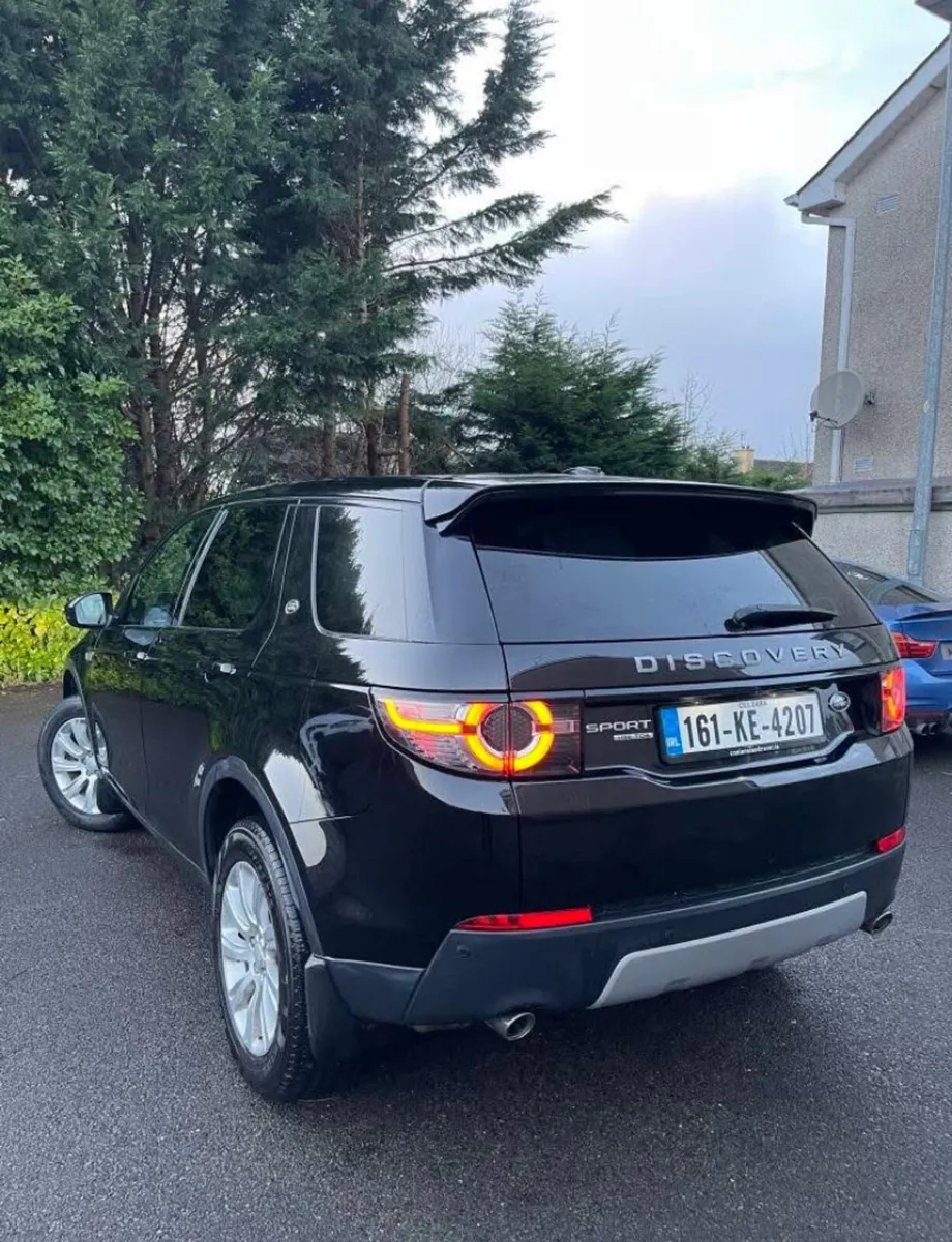 Land Rover discovery sport HSE AUTOMATIC - Image 4