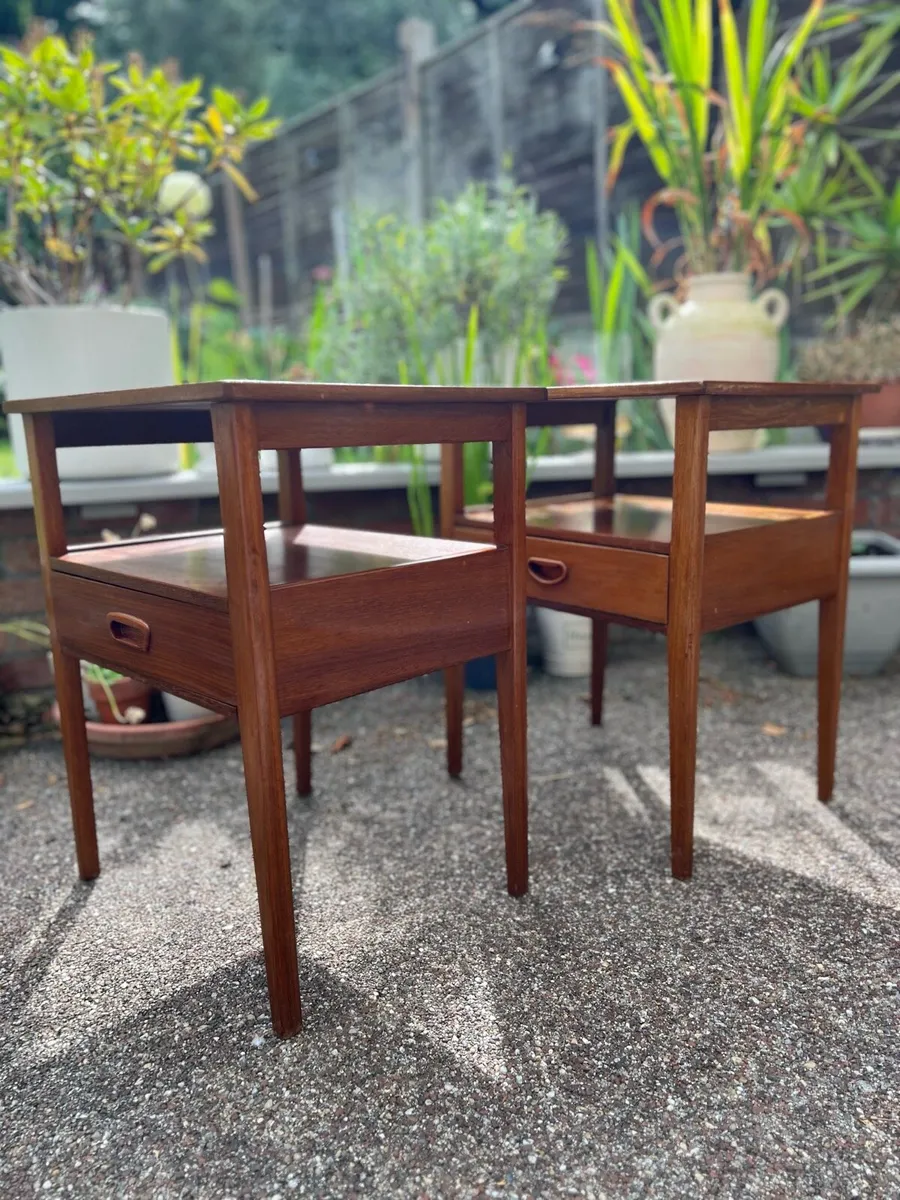Mid century bedside tables - Image 1