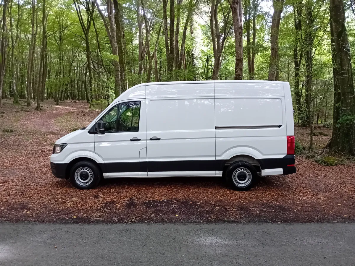 182 VOLKSWAGON CRAFTER , 2.0 TDI 140 BHP 6 SPEED - Image 4
