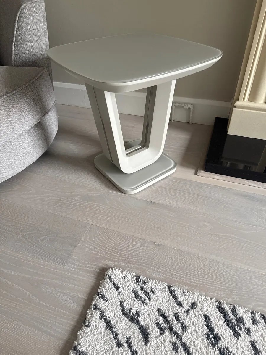 Side table - Image 3
