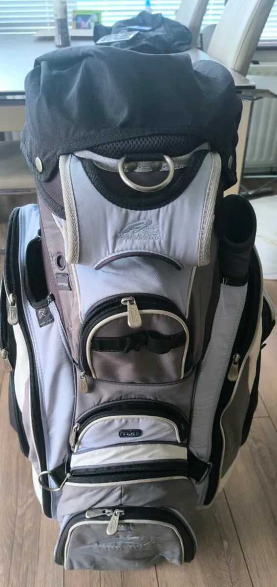Powakaddy golf bag - Image 2