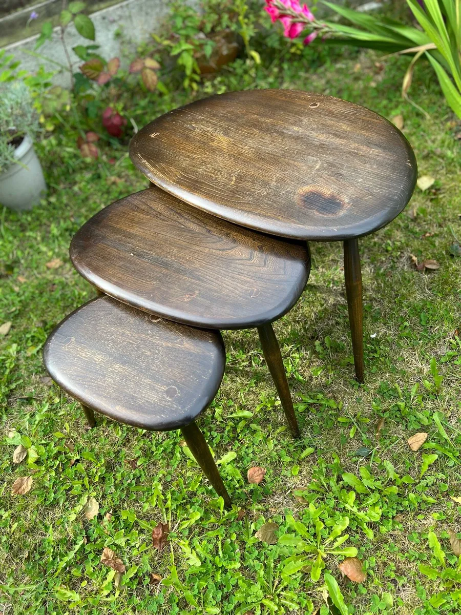 Mid century Ercol pebble nest of tables - Image 3