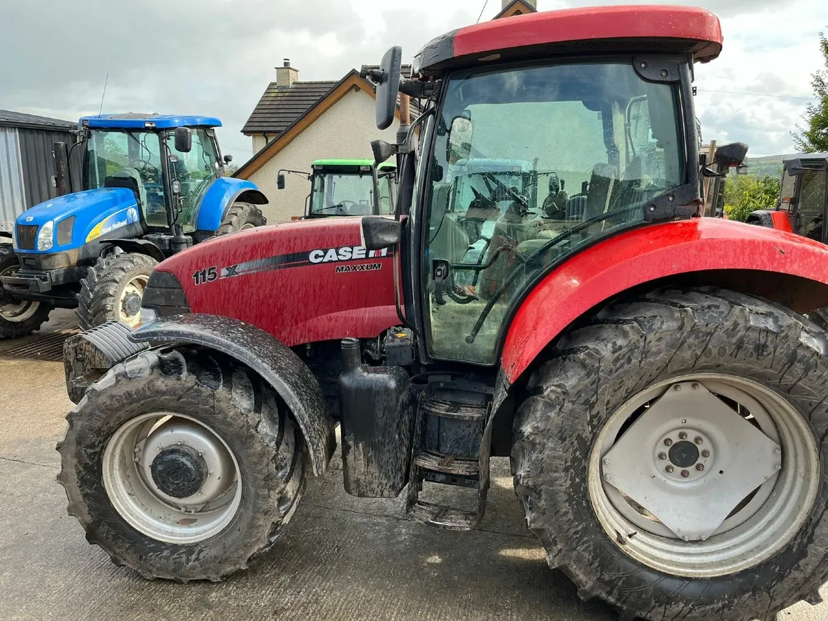 CASE IH TRACTORS - Image 2