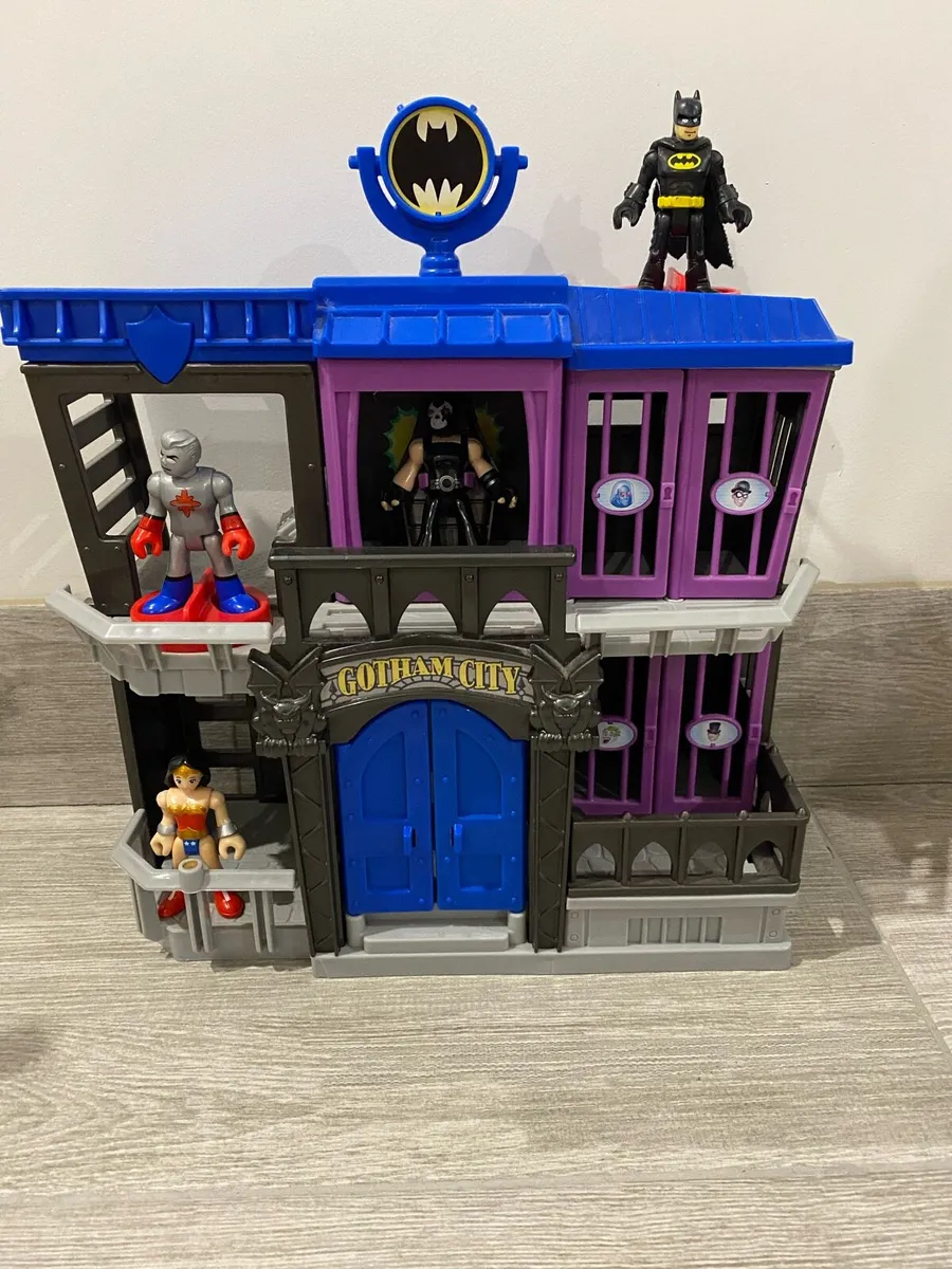 Batman Gotham City Jail - Image 1