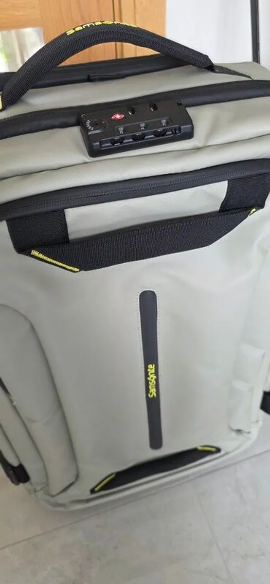 Samsonite Cabin Suitcase - Image 2