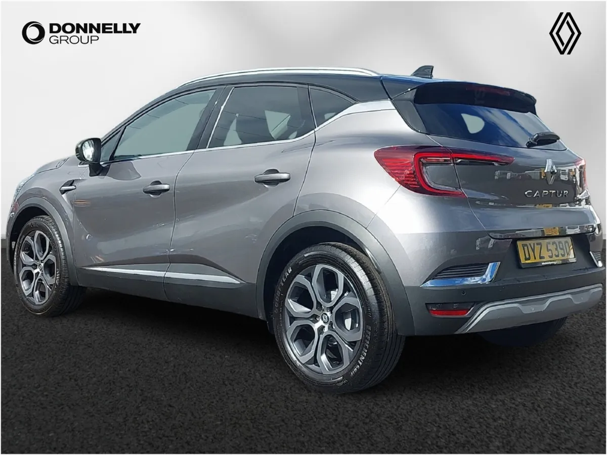 Renault Captur Hatchback Techno - Image 2