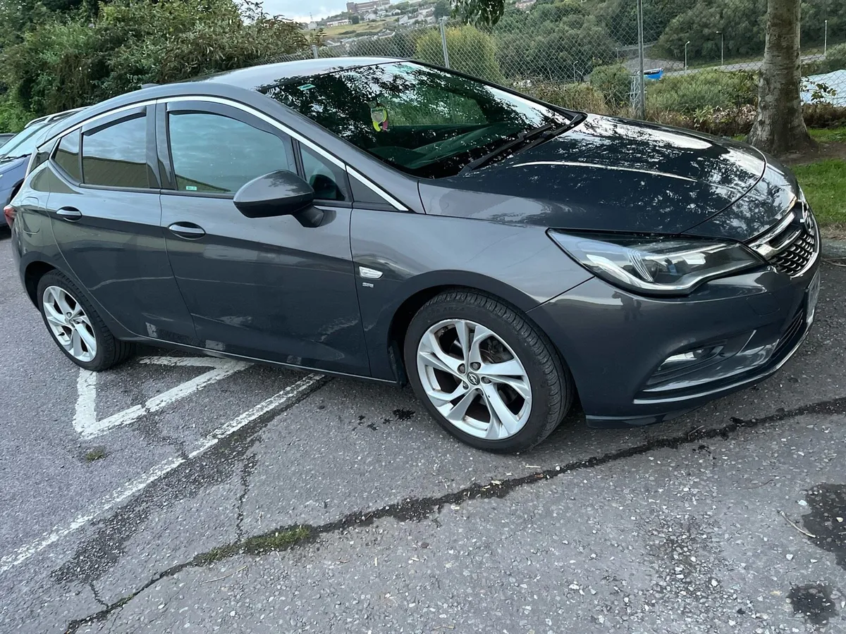 Opel Astra - Image 4