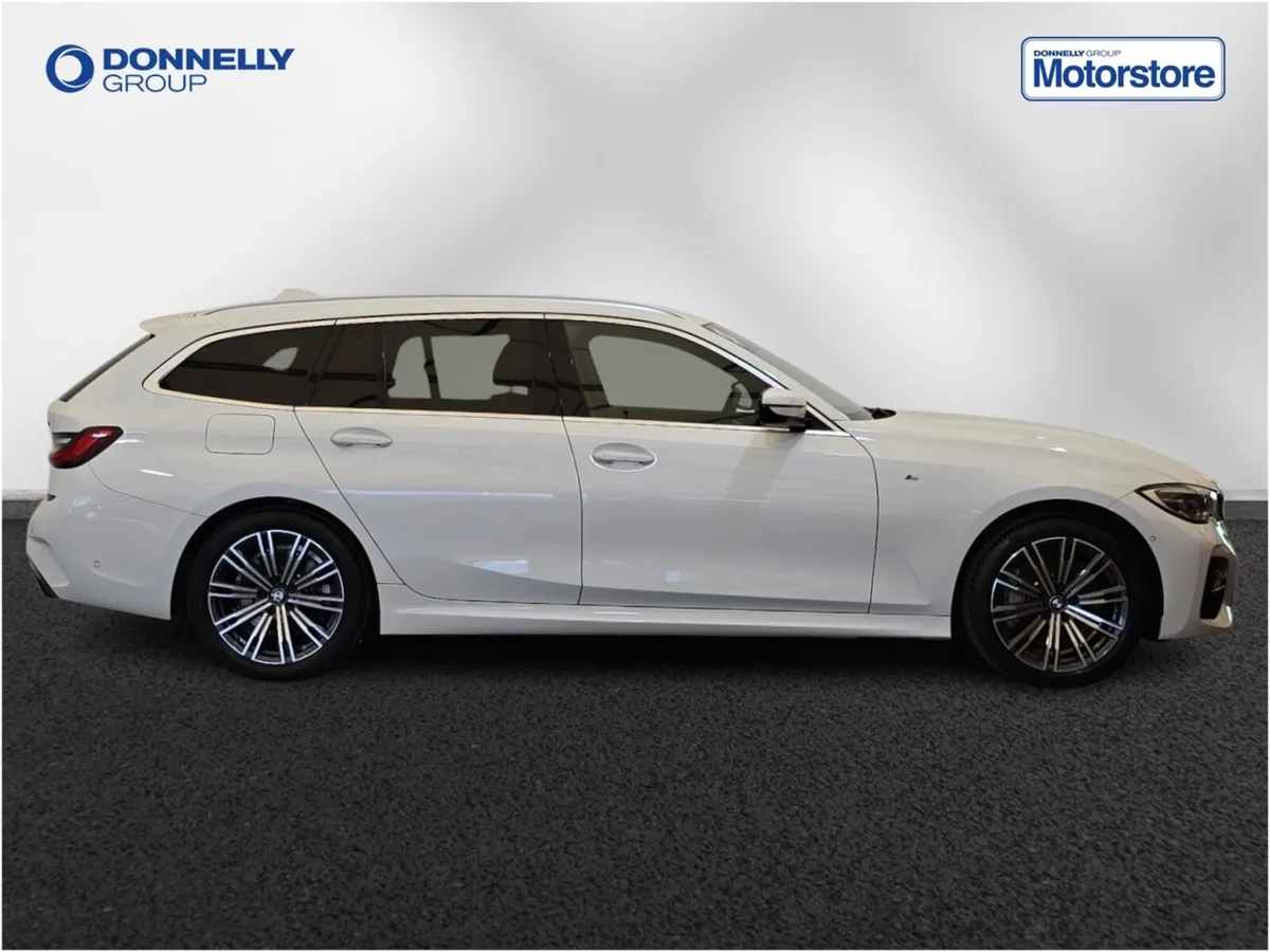 BMW 3 Series Touring M Sport - Image 3
