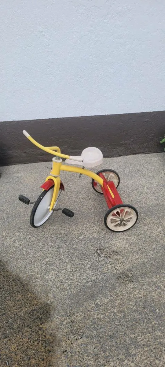 Tricycle - Image 2