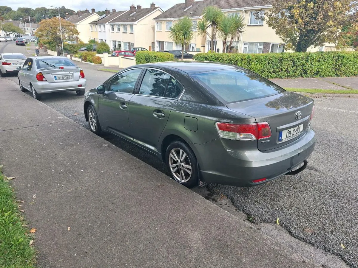 Toyota Avensis (long nct) - Image 4