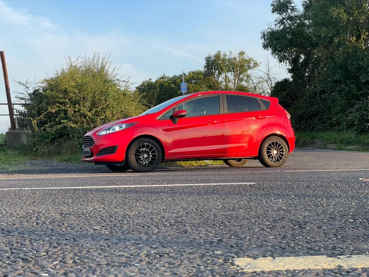 Ford Fiesta Argento - Image 3