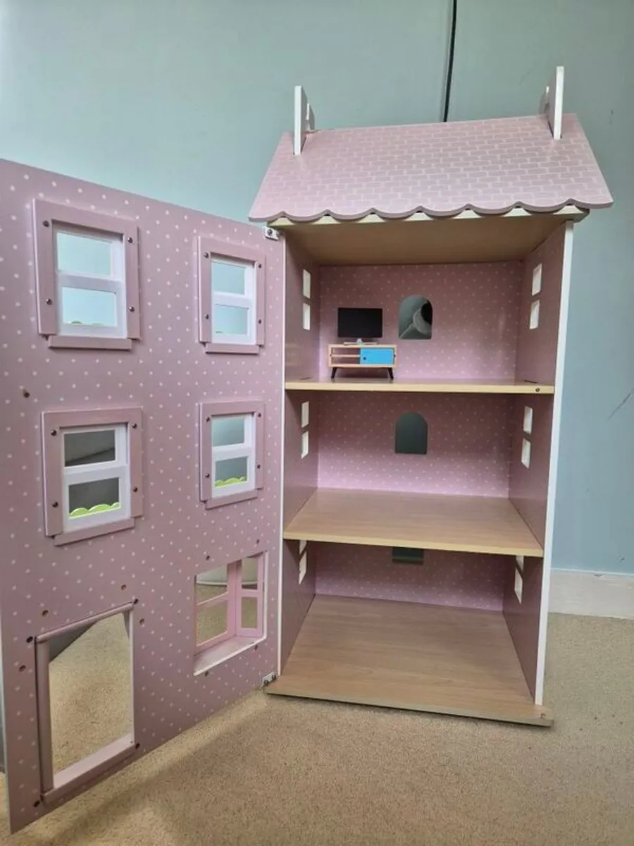 Doll House - Image 3