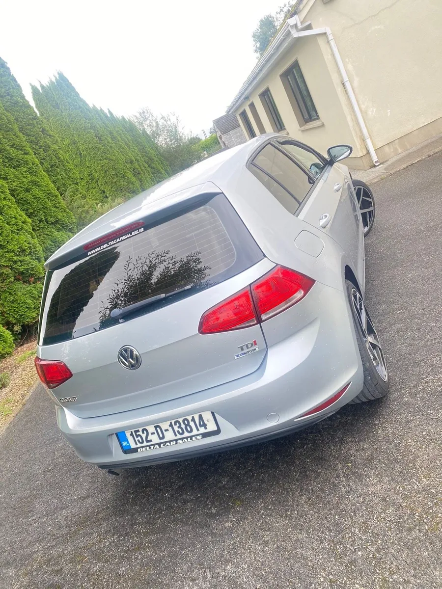 Volkswagen Golf 2015 Silver Diesel - Image 2