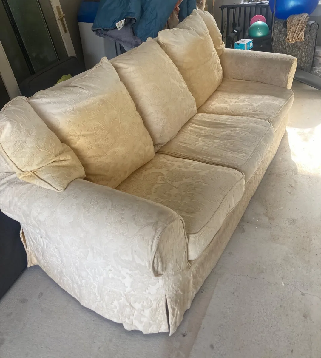 Sofa/Couch - Image 2
