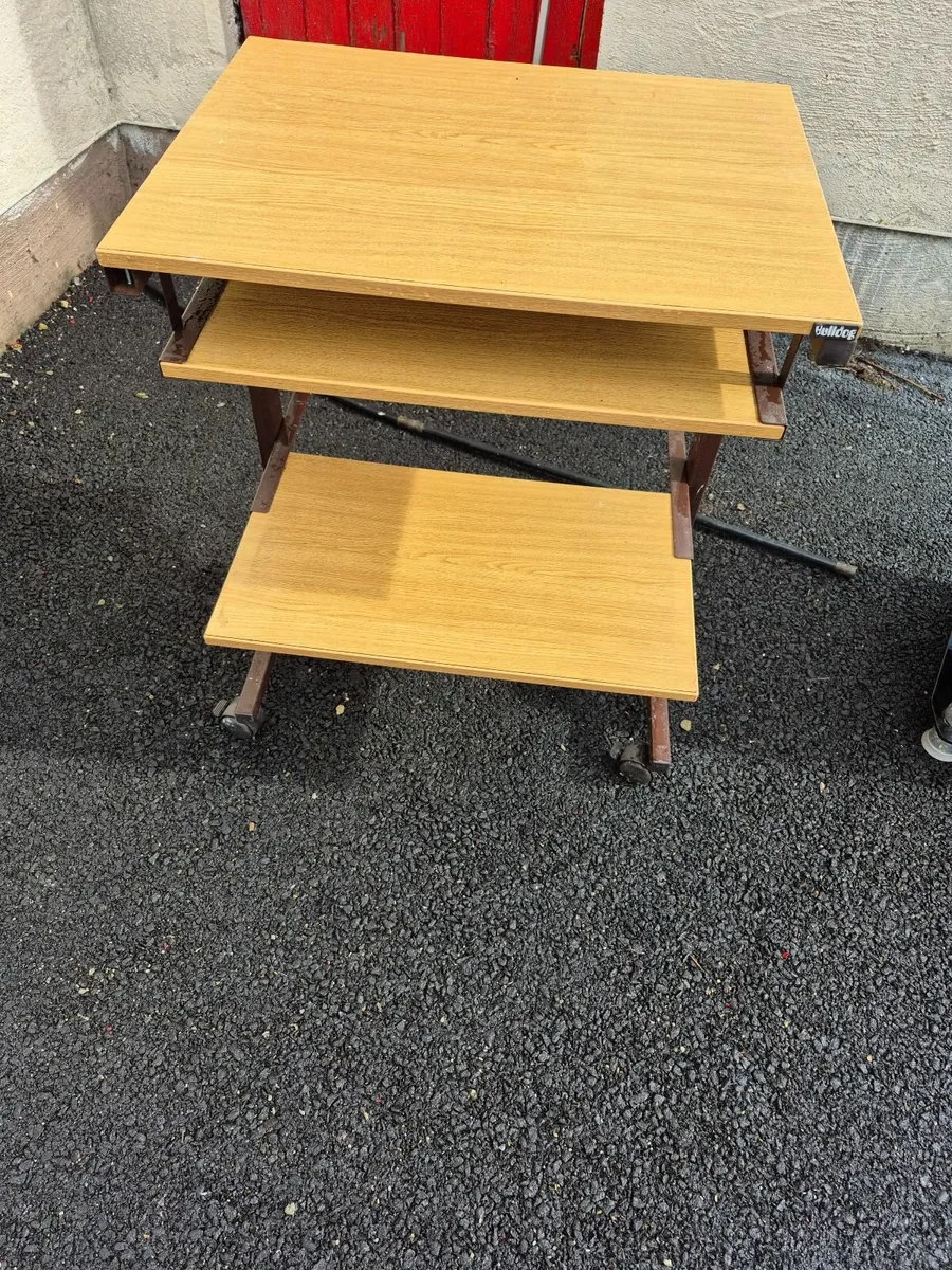 Computer Desk - Image 1