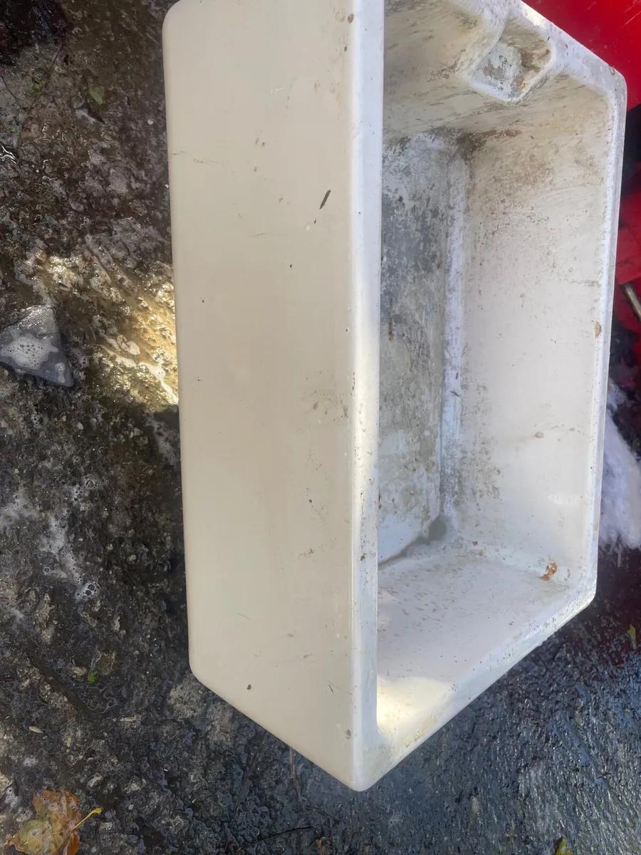Barn sink - Image 2