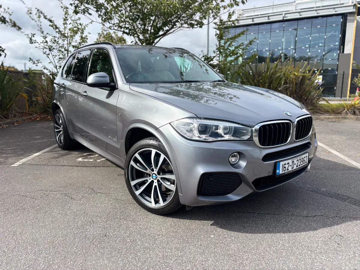 162 BMW X5 M ~ Sports S Drive  ~ Seven Seater - Image 4
