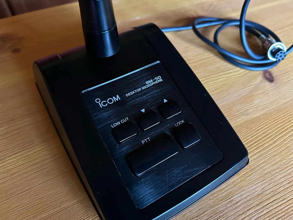 Ham radio icom sm 50 excellent condition - Image 1