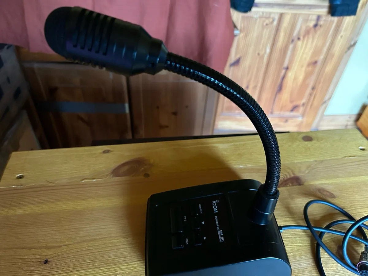 Ham radio icom sm 50 excellent condition - Image 2