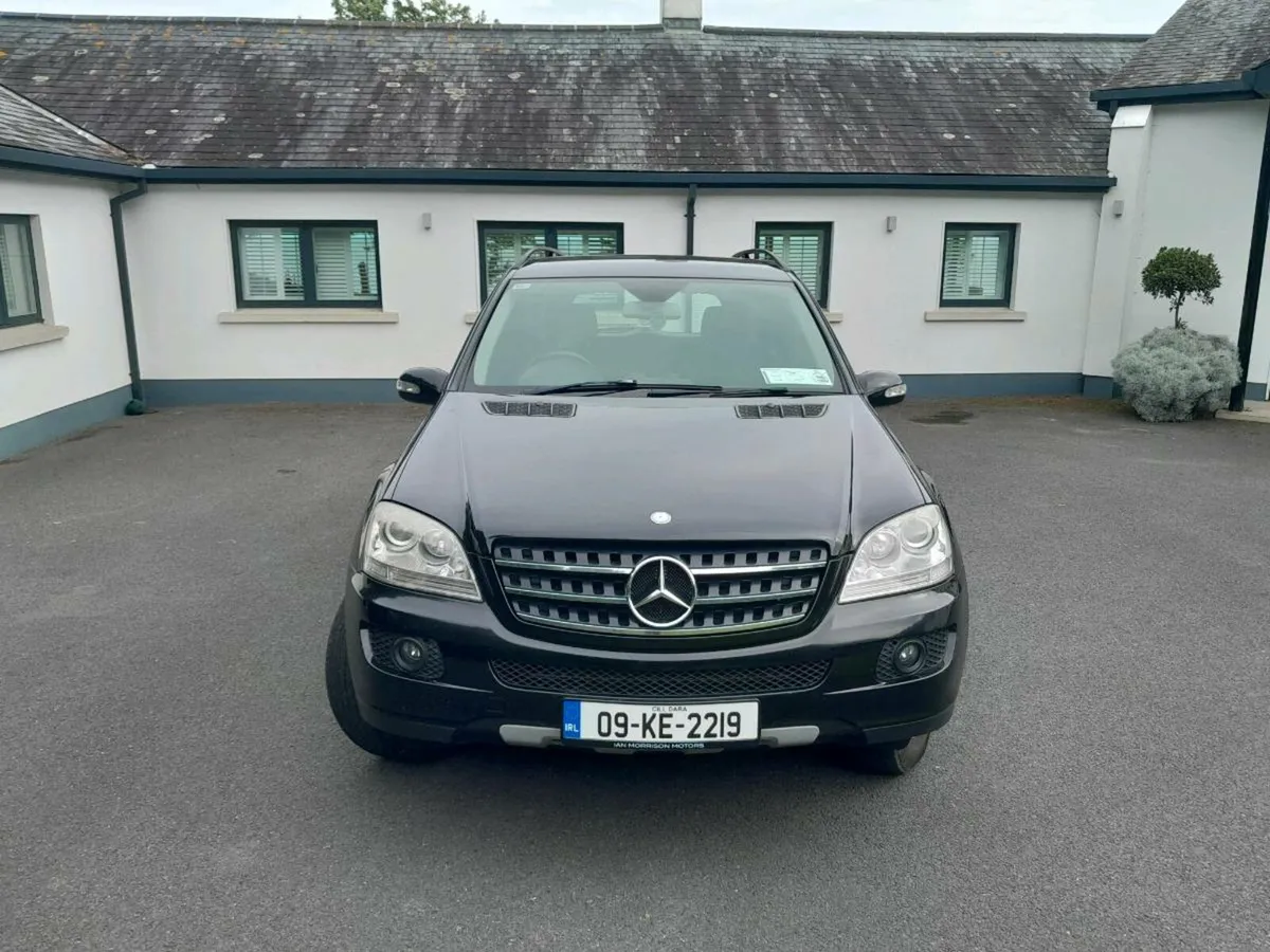 09 Mercedes ML 280 Jeep - Image 3