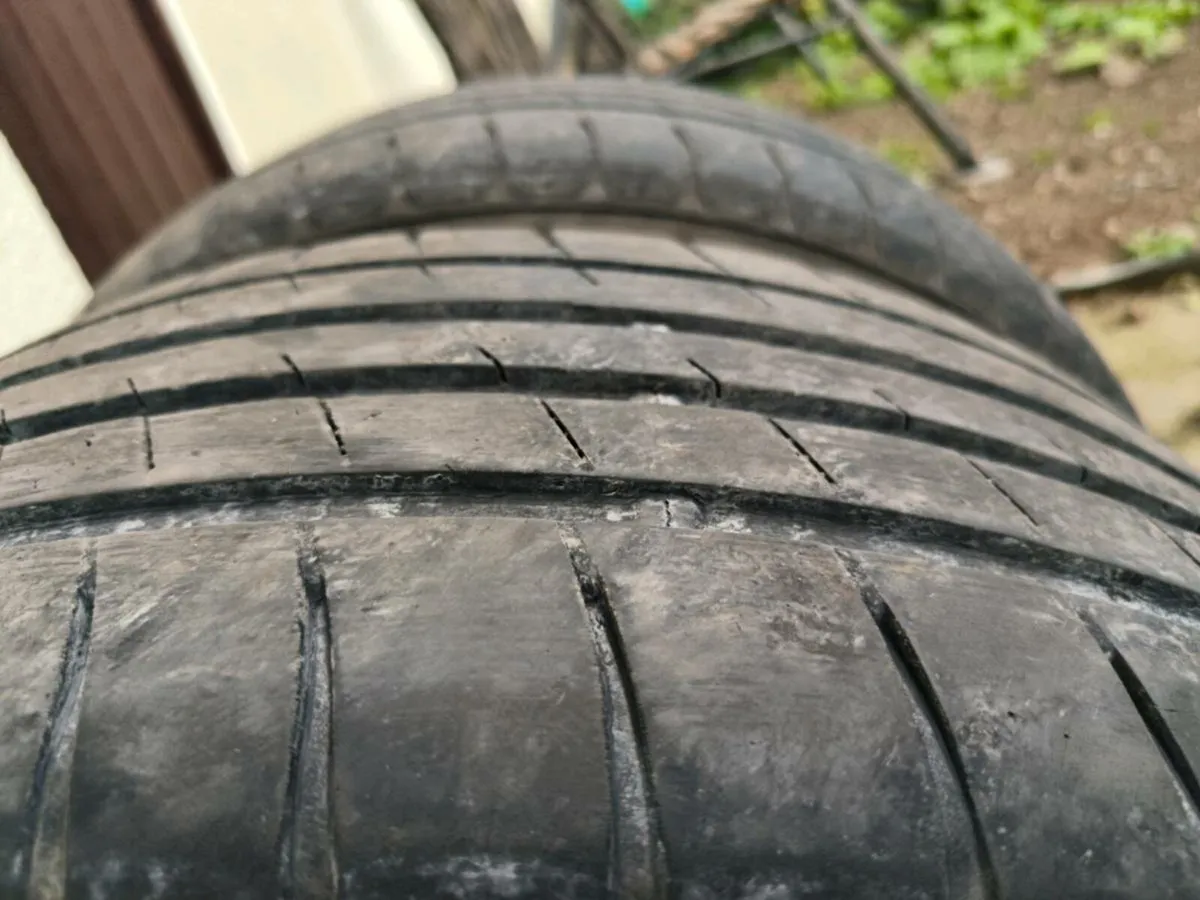 235/45 r18 - Image 3