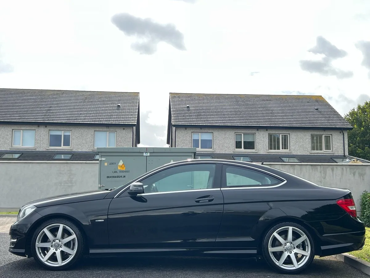 Mercedes-Benz C220 Coupe AMG Auto - Image 4