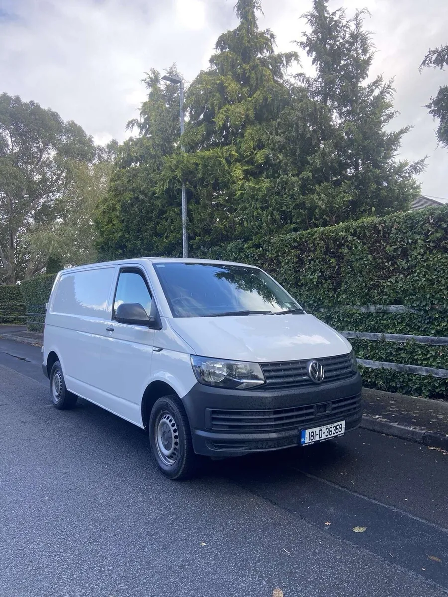 2018 Volkswagen transporter no vat - Image 1