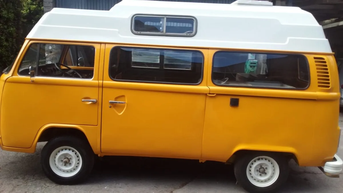 VW Kombi 1978 - Image 1