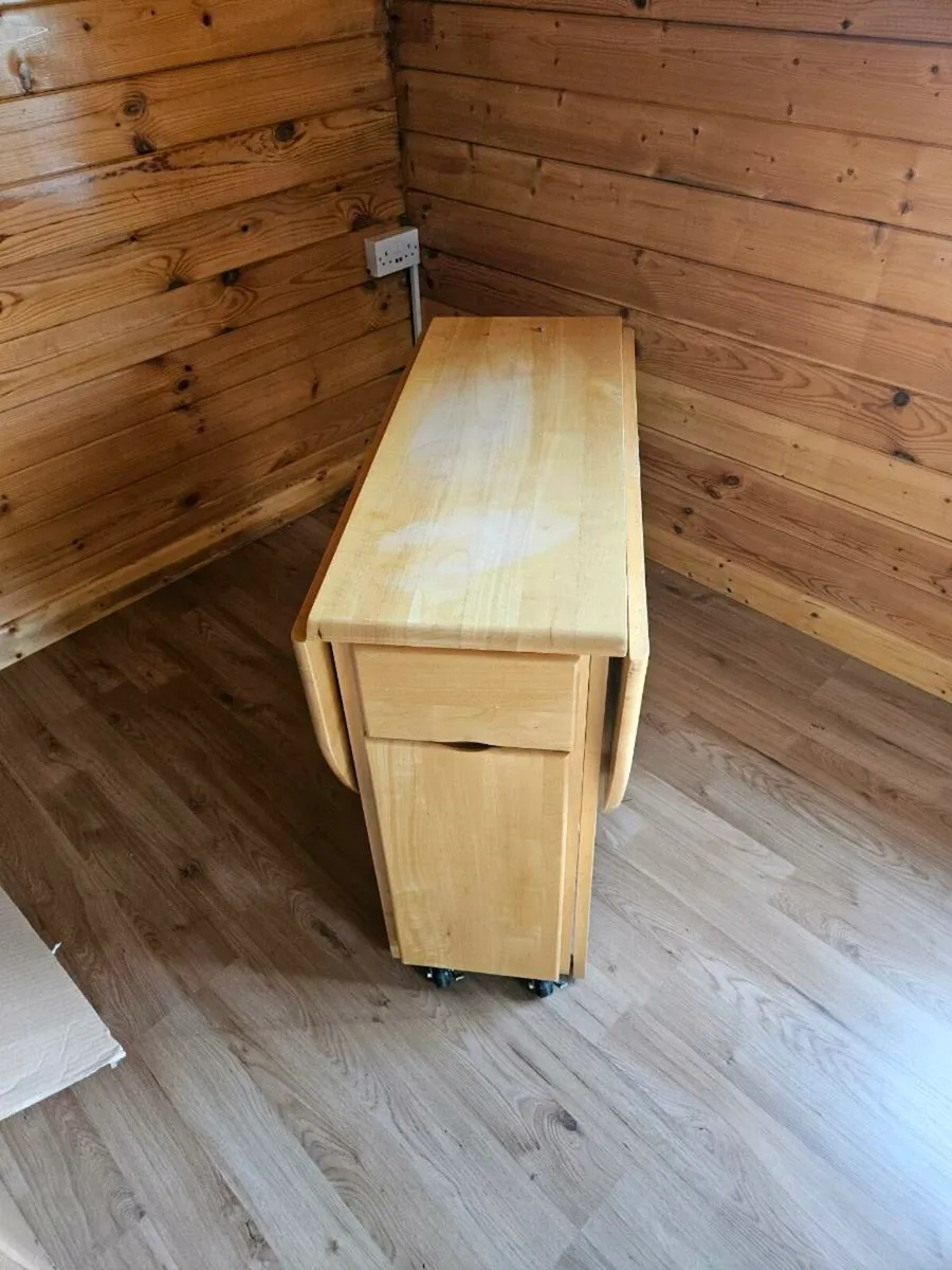 Butterfly table - Image 4