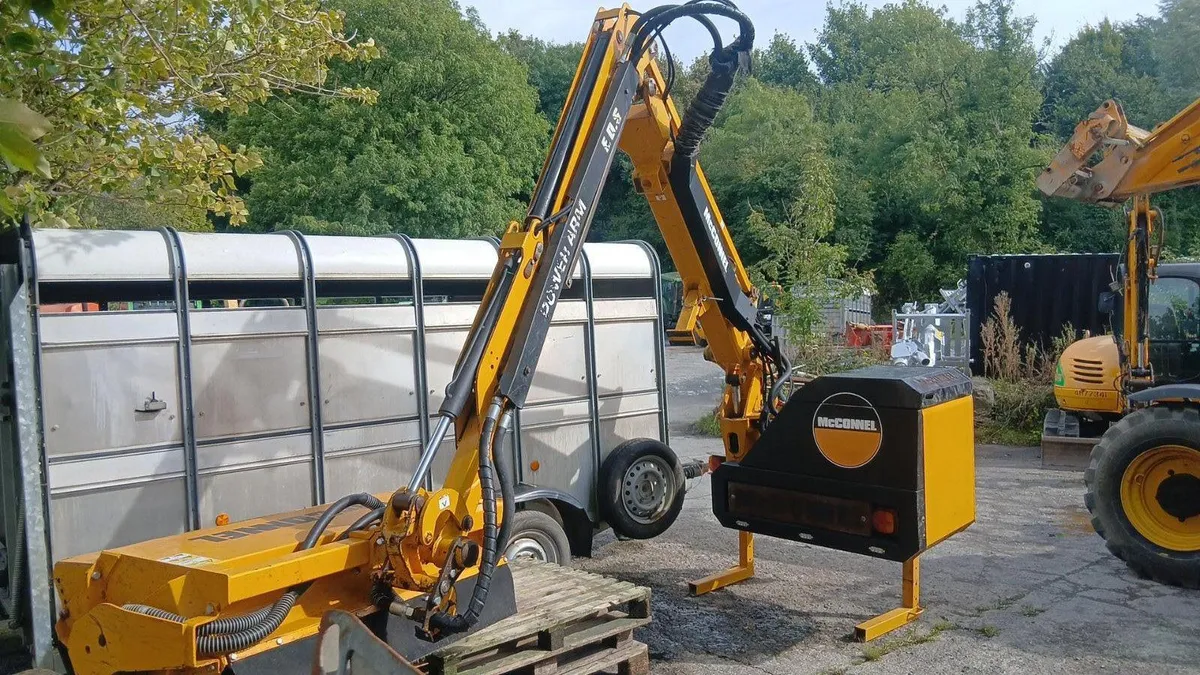 Mc Connel Hedgecutter - Image 1