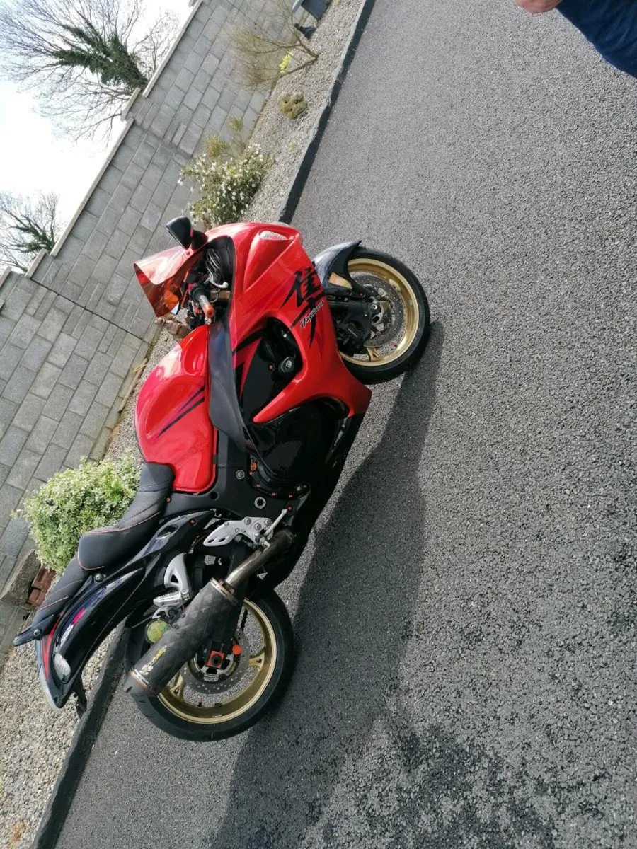 Suzuki hayabusa - Image 1