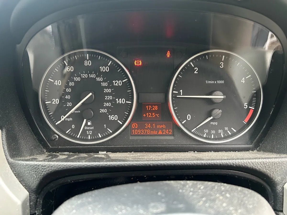 BMW 320D 2011 Low Mileage - Image 2