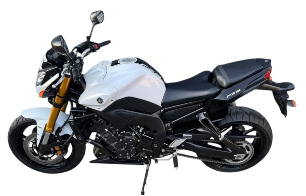 Yamaha FZ8 Fazer “Mint & Low Mileage” - Image 4