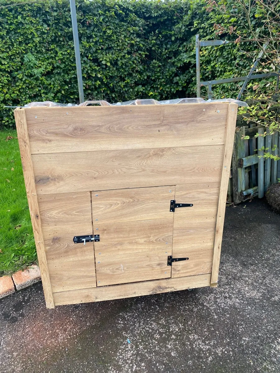 Chicken coop - Image 4