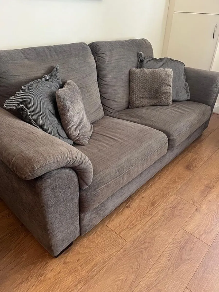 3 seater sofa