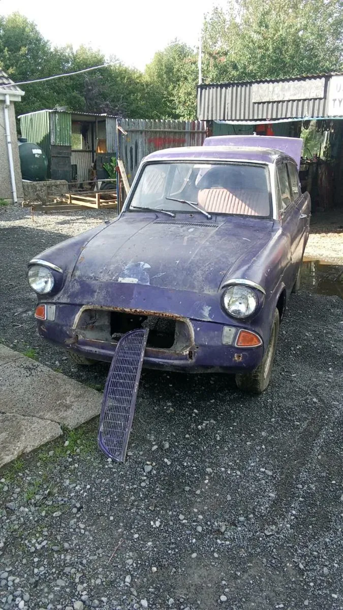 Ford Anglia super - Image 1