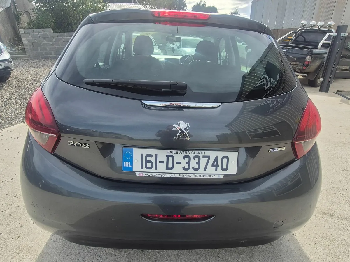 Peugeot 208 2016 - Image 4
