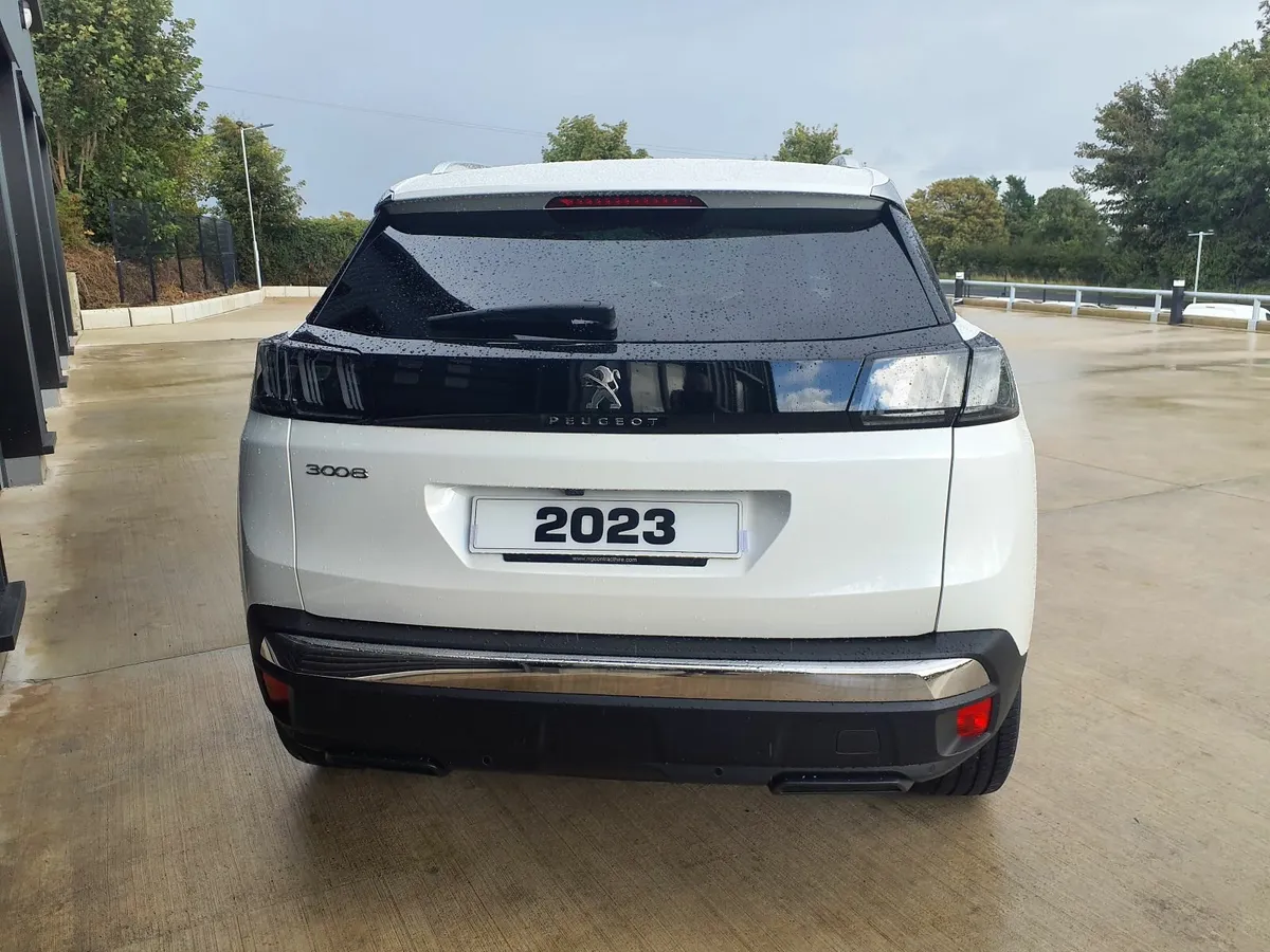 2023 Peugeot 3008 Allure Auto HDi - Image 3
